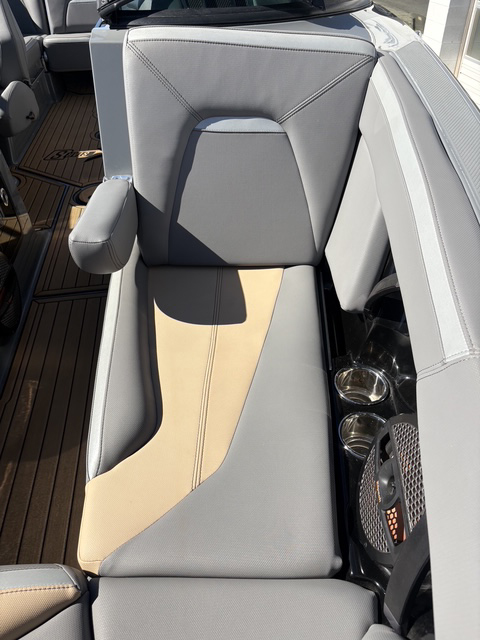 2023 23' MasterCraft "X-Star S" Bowrider - Image 15